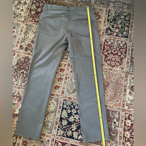 Charles Tyrwhitt Chinos - very clean- slim fit - Picture 2 of 9